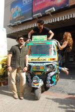 Arshad Warsi, Lauren Gottlieb, Jackky Bhagnani at Welcome to Karachi trailor launch in Fun on 13th April 2015 (71)_552ceb07643b6.JPG