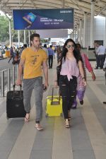 depart to Goa for Planet Hollywood Launch in Mumbai Airport on 14th April 2015 (70)_552e4e01ebc54.JPG