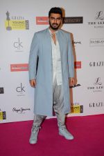 Arjun Kapoor at Grazia young fashion awards red carpet in Leela Hotel on 15th April 2015 (2394)_552ff6c9bf625.JPG