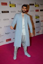 Arjun Kapoor at Grazia young fashion awards red carpet in Leela Hotel on 15th April 2015 (2407)_552ff6eecb093.JPG