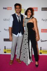 Gulshan Devaiya, Radhika Apte at Grazia young fashion awards red carpet in Leela Hotel on 15th April 2015 (2302)_55309c9670eae.JPG
