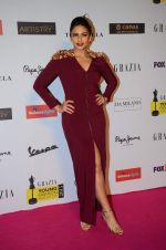 Huma Qureshi at Grazia young fashion awards red carpet in Leela Hotel on 15th April 2015 (2226)_5530a0e80bf41.JPG