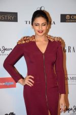 Huma Qureshi at Grazia young fashion awards red carpet in Leela Hotel on 15th April 2015 (2229)_5530a0ead2a70.JPG
