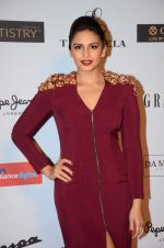 Huma Qureshi at Grazia young fashion awards red carpet in Leela Hotel on 15th April 2015 (2232)_5530a0edc61d6.JPG