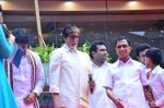 Amitabh Bachchan at Kalyan Jewellers Showroom in Chennai on 18th April 2015 (20)_55365c3c42a0c.jpg