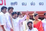 Amitabh Bachchan, Aishwarya Rai Bachchan, Shivraj Kumar at Kalyan Jewellers Showroom in Chennai on 18th April 2015 Amitabh Bachchan, Aishwarya Rai Bachchan, Shivraj Kumar at Kalyan Jewellers Showroom in Chennai on 18th April 2015 (137)_55365be1d4e7a.jpg