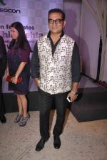 Abhijeet Bhattacharya snapped at Videocon Event inTote, Mumbai on 21st April 2015 (65)_5537a068f167b.JPG