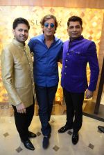 Chunky Pandey at the launch of  Sunar jewellery shop Karol Bagh in New Delhi on 22nd April 2015 (25)_5537b442d6dcc.jpg