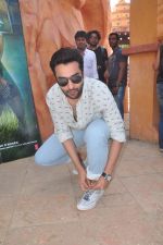 Jackky Bhagnani at Welcome to Karachi promotions in Water Kingdom on 26th April 2015 (120)_553de04c45388.JPG