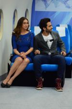 Jackky Bhagnani, Lauren gottlieb promote Welcome to Karachi at Life Ok comedy class on 30th April 2015 (121)_554371107d073.JPG