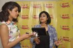 Priyanka Chopra promotes Dil Dhadakne Do on the sets of Radio Mirchi on 1st May 2015 (19)_5544dbf151afd.JPG