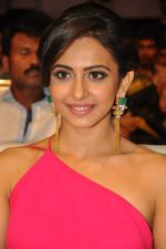 Rakul Preet Singh at Pandaga Chesko Audio Launch on 1st May 2015 (7)_5544c4768c991.jpg