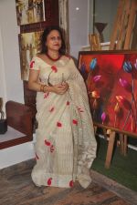 Ananya Banerjee inaugurates art gallery in Mumbai on 5th May 2015 (17)_5549f8f4b54cc.JPG