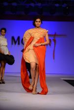 Model walk the ramp for Modart fashion show and Lingerie show on 5th may 2015 (280)_5549fa97e5aac.JPG