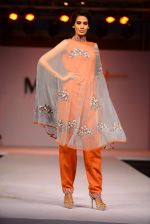 Model walk the ramp for Modart fashion show and Lingerie show on 5th may 2015 (287)_5549faa0a3e51.JPG