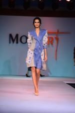 Model walk the ramp for Modart fashion show and Lingerie show on 5th may 2015 (379)_5549faf968261.JPG