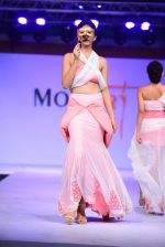 Model walk the ramp for Modart fashion show and Lingerie show on 5th may 2015 (403)_5549fb17d9ed2.JPG
