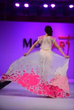 Model walk the ramp for Modart fashion show and Lingerie show on 5th may 2015 (479)_5549fb7c12ad7.JPG