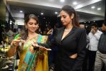 Sridevi at Shaina NC_s collection launch for Gehna in Mumbai on 6th May 2015 (121)_554b51f5cdf3e.JPG
