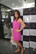 at Shaina NC_s collection launch for Gehna in Mumbai on 6th May 2015 (42)_554b51659a26b.JPG