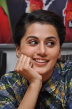 Taapsee Pannu at Press Meet on 9th May 2015 (101)_554e1925ef09b.jpg