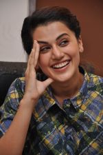 Taapsee Pannu at Press Meet on 9th May 2015 (103)_554e19281760f.jpg