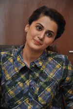 Taapsee Pannu at Press Meet on 9th May 2015 (13)_554e18aee16a0.jpg