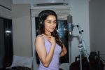 Shraddha Kapoor record rap song in Sachin Jigar recording Studio on 12th May 2015 (20)_55532433c4c2e.JPG