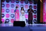 Kangana Ranaut, Madhavan, Krishika Lulla at Tanu Weds Manu 2 Sangeet in J W Marriott, Mumbai on 16th May 2015 (82)_55583a3d943f8.JPG