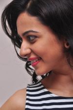 Rakul Preet Singh (26)_555b108f26ed4.jpg