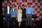 Mika Singh, Sunidhi Chauhan, Himesh Reshammiya at The Voice launch in Mumbai on 19th May 2015 (86)_555c2a446bfc1.JPG