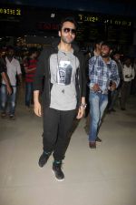 Jackky Bhagnani at Welcome to Karachi promotions in Mumbai on 22nd May 2015 (54)_556069b93ac82.jpg