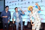 Anil Kapoor, Farhan Akhtar, Ranveer Singh at Dil Dhadakne Do press meet in Kolkatta on 24th May 2015 (5)_5562f08f3d27d.jpg