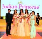Sunil Rane, First Runner up_ Shaista Marianne Indian Princess 2015_ Snehapriya Roi  , Second Runner up_ Sukanya Bhattacharya & Varsha Rane
