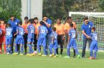 John Abraham, Abhishek Bachchan, Ranbir Kapoor at the launch of Reliance Foundations Jio Gardens and organises Young Champs Football match on 27th May 2015 (175)_5566e7e1f1cf5.JPG