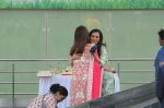 Nita Ambani at the launch of Reliance Foundations Jio Gardens and organises Young Champs Football match on 27th May 2015 (32)_5566e720b748c.JPG