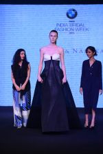 Model walks for bmw india bridal week preview in delhi on 28th May 2015 (1079)_55684a4e726ba.JPG