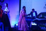 Sonakshi Sinha walks for bmw india bridal week preview in delhi on 28th May 2015 (10)_55684a2c77e3c.JPG