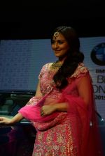 Sonakshi Sinha walks for bmw india bridal week preview in delhi on 28th May 2015 (237)_55684ae0d38e3.JPG