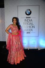 Sonakshi Sinha walks for bmw india bridal week preview in delhi on 28th May 2015 (283)_55684b081d338.JPG