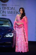 Sonakshi Sinha walks for bmw india bridal week preview in delhi on 28th May 2015 (94)_55684a77679a6.JPG