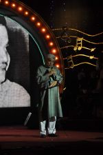 Javed Akhtar at the Musical evening dedicated to legendary Music Director N Datta in Ravindra Natya Mandir on 4th June 2015 (5)_557180d172260.JPG