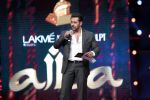 Salman Khan at AIBA Awards on 4th June 2015 (138)_55719f9a6dcea.JPG