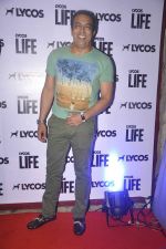 Vindu Dara Singh at Lycos Life Product presents Band From TV� Live In India in Blu Frog on 16th June 2015 (67)_558128eec59c2.jpg