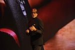 Amitabh Bachchan launches new LG smartphone on 19th June 2015 (14)_558513a8dad23.JPG