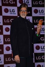 Amitabh Bachchan launches new LG smartphone on 19th June 2015 (197)_5585144c75aed.JPG