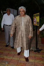 Javed Akhtar at the launch of Me Mia Multiple book in Bandra, Mumbai on 1st July 2015 (22)_55952cc5d204c.JPG
