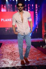 at Planet Fashion show in Taj Lands End on 1st July 2015 (104)_5595004532a32.JPG