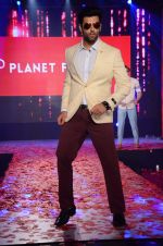 at Planet Fashion show in Taj Lands End on 1st July 2015 (107)_559500474bee9.JPG