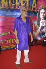 Sanjay Mishra at Guddu Rangeela premiere in Mumbai on 2nd July 2015 (64)_5596369f8127e.JPG